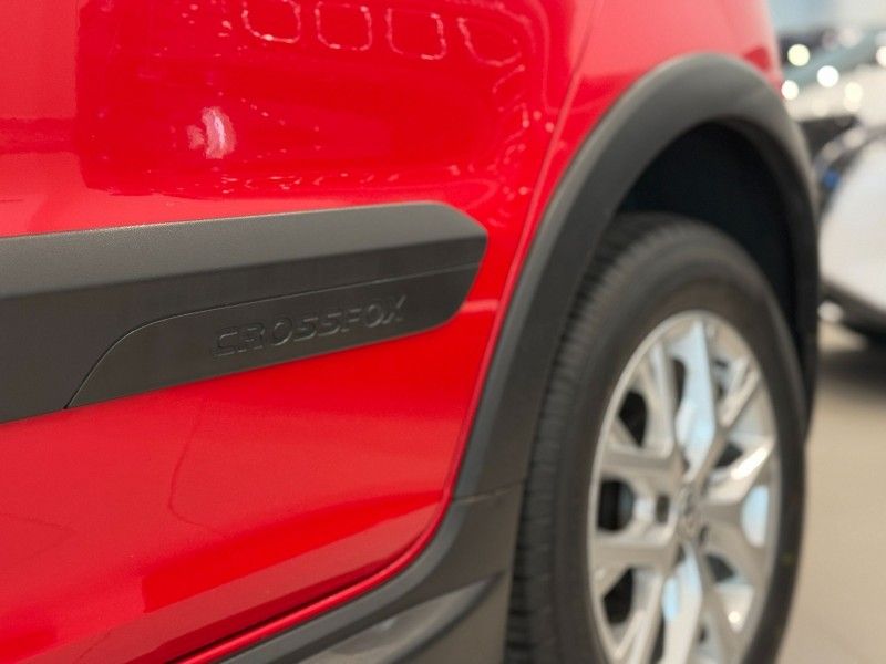 Volkswagen CROSSFOX 1.6 2014 DINAMICA-CAR VENÂNCIO AIRES / Carros no Vale
