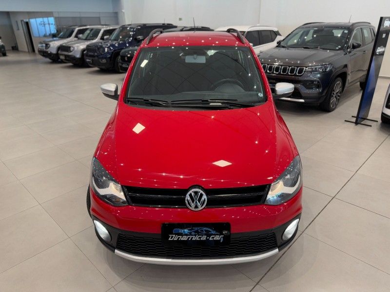 Volkswagen CROSSFOX 1.6 2014 DINAMICA-CAR VENÂNCIO AIRES / Carros no Vale