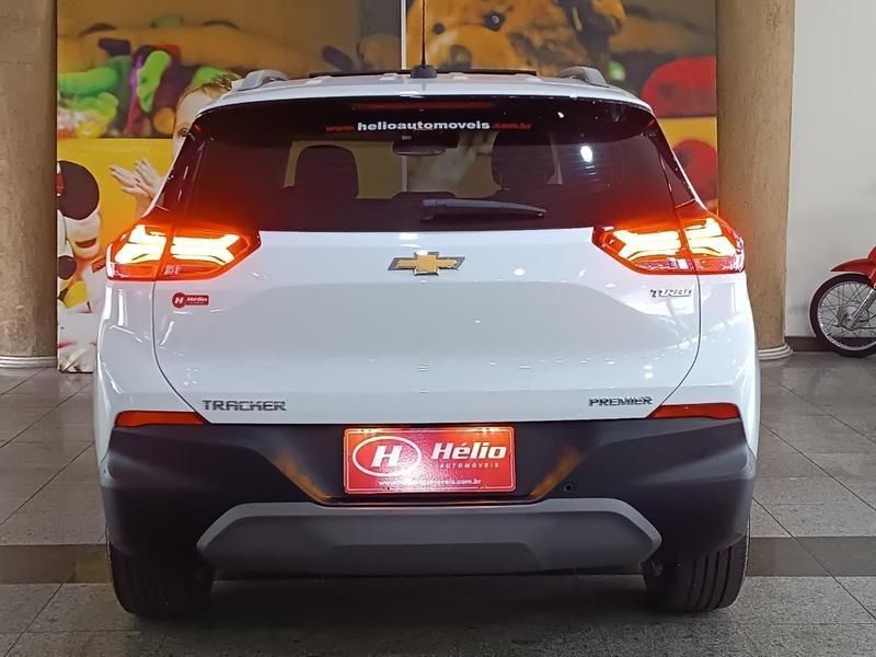 Chevrolet TRACKER PREMIER 1.2 TURBO 2024 HÉLIO AUTOMÓVEIS LAJEADO / Carros no Vale