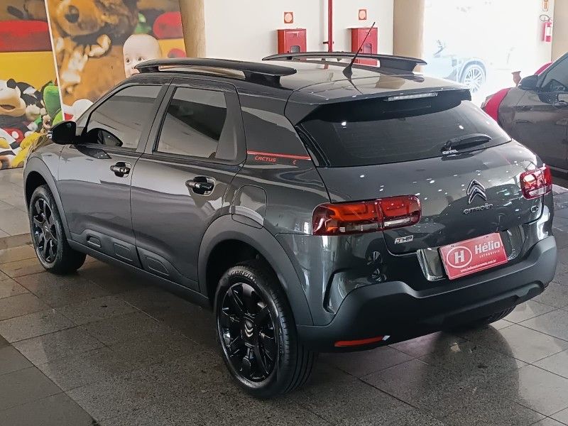Citroen C4 CACTUS NOIR 1.6 2024 HÉLIO AUTOMÓVEIS LAJEADO / Carros no Vale