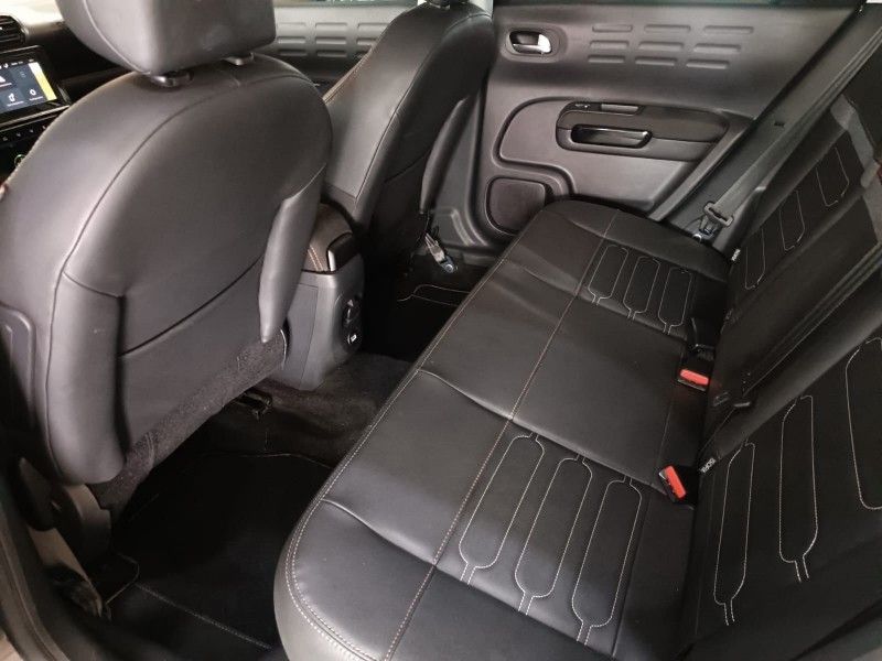 Citroen C4 CACTUS NOIR 1.6 2024 HÉLIO AUTOMÓVEIS LAJEADO / Carros no Vale
