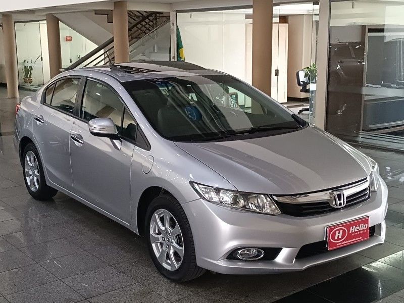 Honda CIVIC SEDAN EXS 2013 HÉLIO AUTOMÓVEIS LAJEADO / Carros no Vale