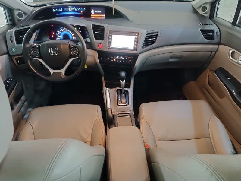 Honda CIVIC SEDAN EXS 2013 HÉLIO AUTOMÓVEIS LAJEADO / Carros no Vale