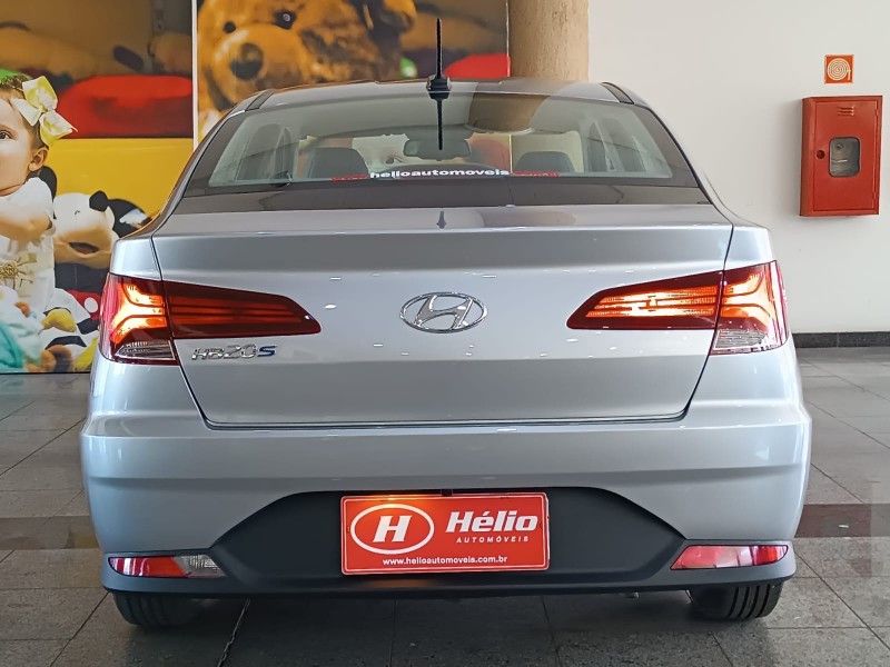 Hyundai HB 20 EVOLUT 1.0 2022 HÉLIO AUTOMÓVEIS LAJEADO / Carros no Vale