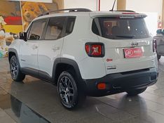 Jeep RENEGADE LONGITUDE 2.0 TB 2016 HÉLIO AUTOMÓVEIS LAJEADO / Carros no Vale