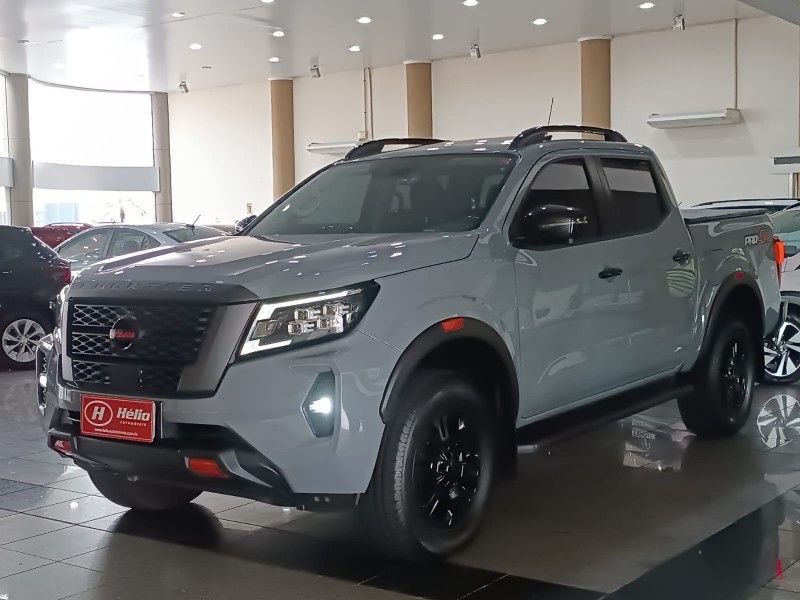 Nissan FRONTIER PRO-4X 2.3 4×4 2023 HÉLIO AUTOMÓVEIS LAJEADO / Carros no Vale