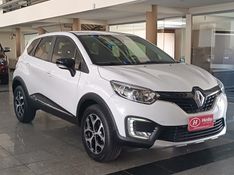 Renault CAPTUR INTENSE 1.6 2019 HÉLIO AUTOMÓVEIS LAJEADO / Carros no Vale