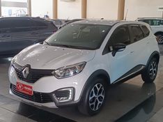 Renault CAPTUR INTENSE 1.6 2019 HÉLIO AUTOMÓVEIS LAJEADO / Carros no Vale