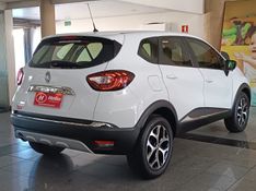 Renault CAPTUR INTENSE 1.6 2019 HÉLIO AUTOMÓVEIS LAJEADO / Carros no Vale