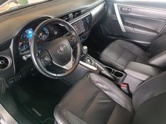 Toyota COROLLA XEi 2.0 2019 HÉLIO AUTOMÓVEIS LAJEADO / Carros no Vale