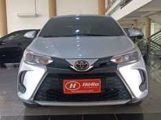 Toyota YARIS XS 1.5 2023 HÉLIO AUTOMÓVEIS LAJEADO / Carros no Vale