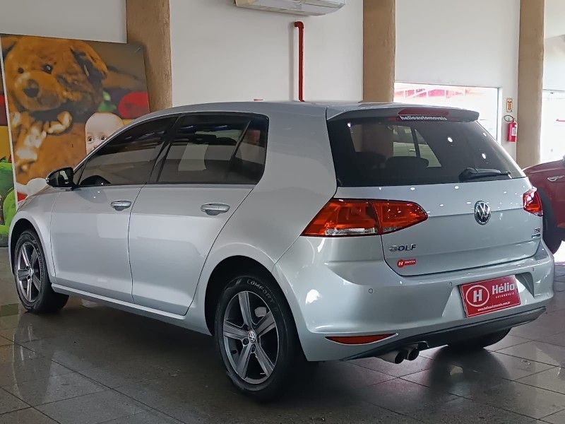 Volkswagen GOLF COMFORTLINE 1.4 TSI 2015 HÉLIO AUTOMÓVEIS LAJEADO / Carros no Vale