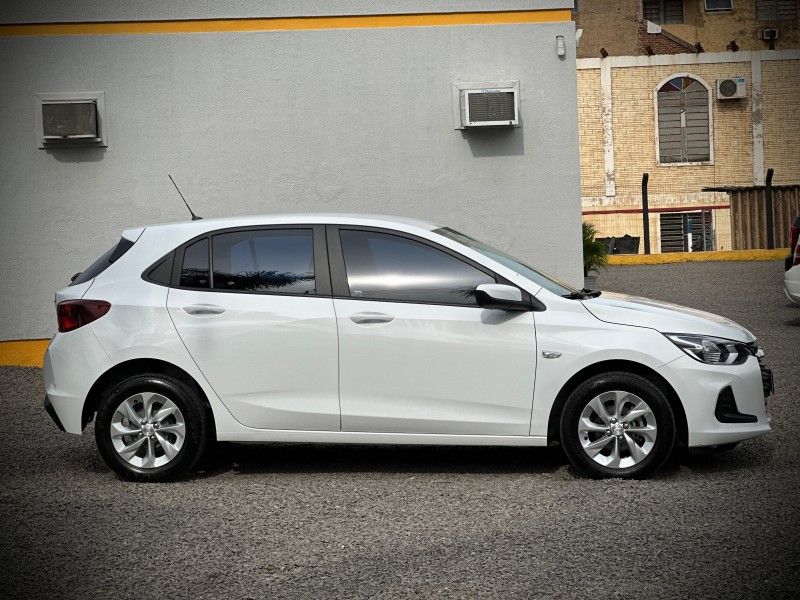 Chevrolet ONIX LT 1.0 TURBO 2021 NEUMANN VEÍCULOS ARROIO DO MEIO / Carros no Vale