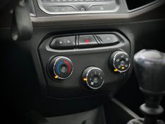 Chevrolet PRISMA LTZ 1.4 2016 NEUMANN VEÍCULOS ARROIO DO MEIO / Carros no Vale