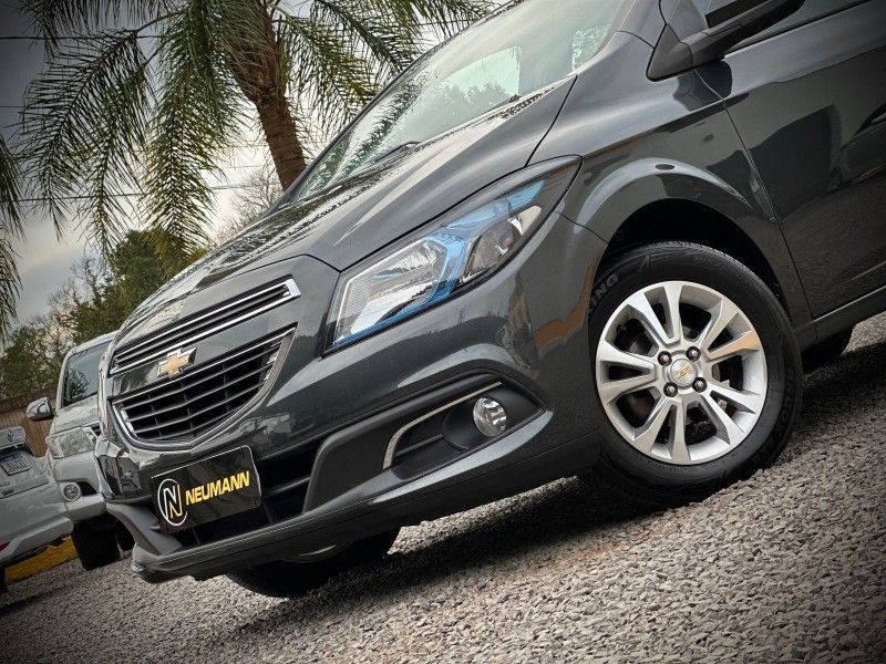 Chevrolet PRISMA LTZ 1.4 2016 NEUMANN VEÍCULOS ARROIO DO MEIO / Carros no Vale