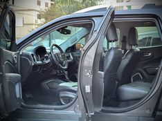 Fiat TORO VOLCANO 2.0 2022 NEUMANN VEÍCULOS ARROIO DO MEIO / Carros no Vale