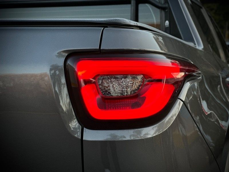 Fiat TORO VOLCANO 2.0 2022 NEUMANN VEÍCULOS ARROIO DO MEIO / Carros no Vale