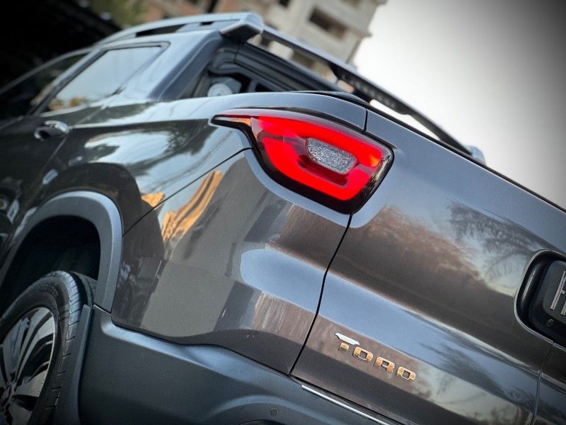 Fiat TORO VOLCANO 2.0 2022 NEUMANN VEÍCULOS ARROIO DO MEIO / Carros no Vale