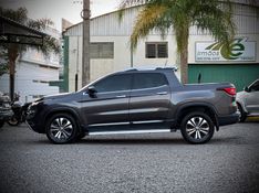 Fiat TORO VOLCANO 2.0 2022 NEUMANN VEÍCULOS ARROIO DO MEIO / Carros no Vale