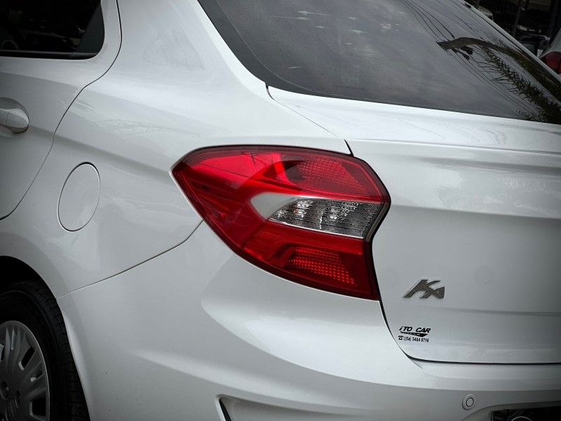 Ford KA SEDAN SE 1.0 2019 NEUMANN VEÍCULOS ARROIO DO MEIO / Carros no Vale