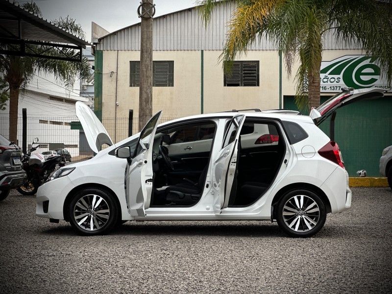 Honda FIT EX 1.5 FLEXTONE CVT 2017 NEUMANN VEÍCULOS ARROIO DO MEIO / Carros no Vale