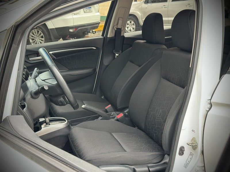 Honda FIT EX 1.5 FLEXTONE CVT 2017 NEUMANN VEÍCULOS ARROIO DO MEIO / Carros no Vale