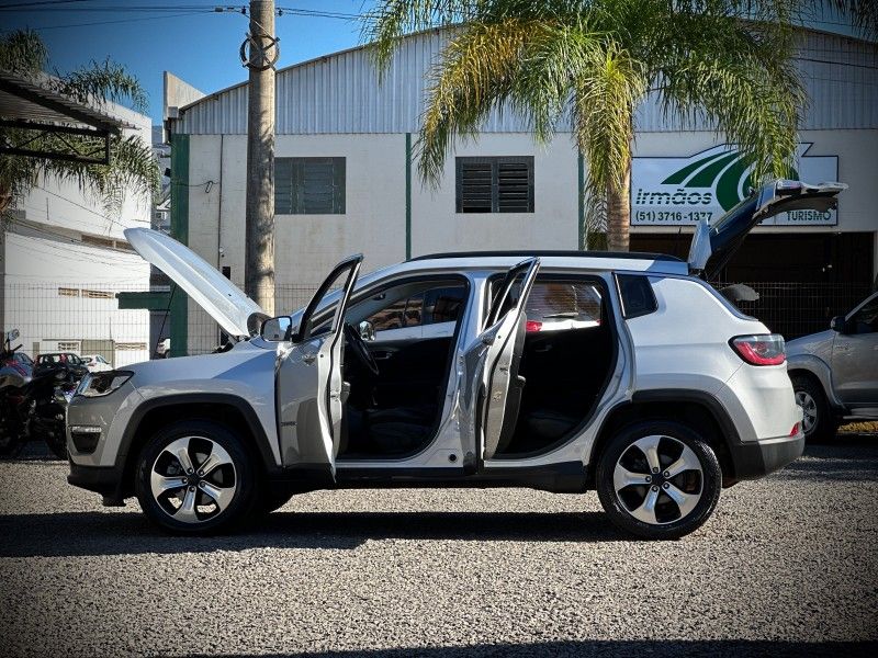 Jeep COMPASS LONGITUDE 2.0 2017 NEUMANN VEÍCULOS ARROIO DO MEIO / Carros no Vale