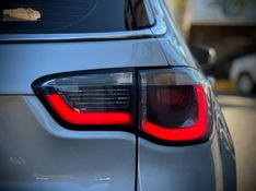 Jeep COMPASS LONGITUDE 2.0 2017 NEUMANN VEÍCULOS ARROIO DO MEIO / Carros no Vale