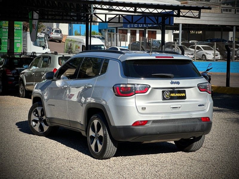 Jeep COMPASS LONGITUDE 2.0 2017 NEUMANN VEÍCULOS ARROIO DO MEIO / Carros no Vale