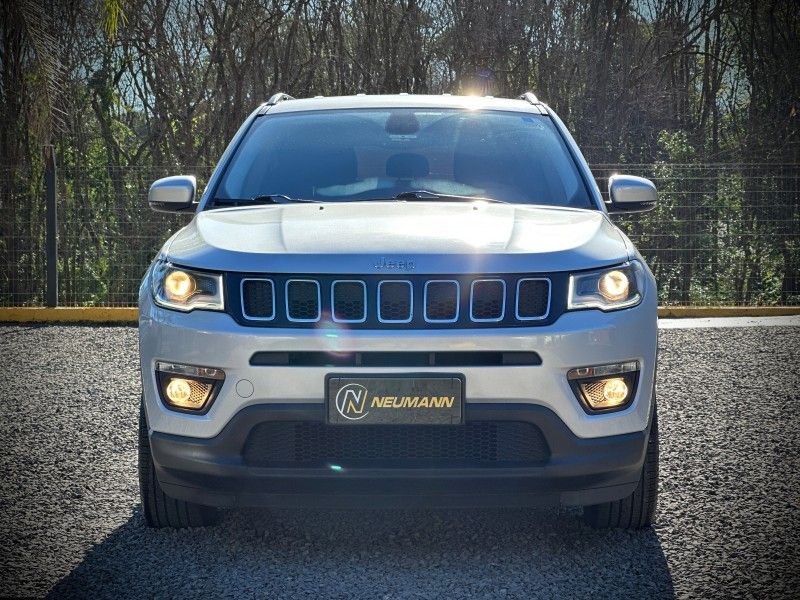 Jeep COMPASS LONGITUDE 2.0 2017 NEUMANN VEÍCULOS ARROIO DO MEIO / Carros no Vale