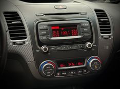 Kia CERATO SX 4 1.6 CVT 2019 NEUMANN VEÍCULOS ARROIO DO MEIO / Carros no Vale
