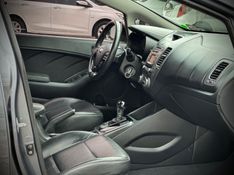 Kia CERATO SX 4 1.6 CVT 2019 NEUMANN VEÍCULOS ARROIO DO MEIO / Carros no Vale