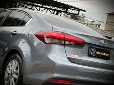 Kia CERATO SX 4 1.6 CVT 2019 NEUMANN VEÍCULOS ARROIO DO MEIO / Carros no Vale