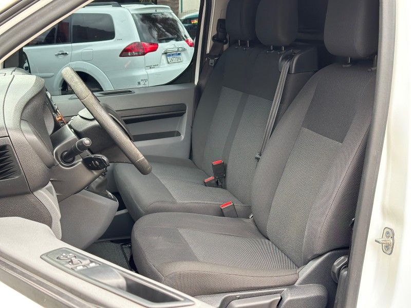 Peugeot EXPERT 1.6 HDI BUSINESS PACK 2021 NEUMANN VEÍCULOS ARROIO DO MEIO / Carros no Vale