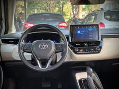 Toyota COROLLA ALTIS 1.8 HYBRID PREMIUM CVT 2023 NEUMANN VEÍCULOS ARROIO DO MEIO / Carros no Vale