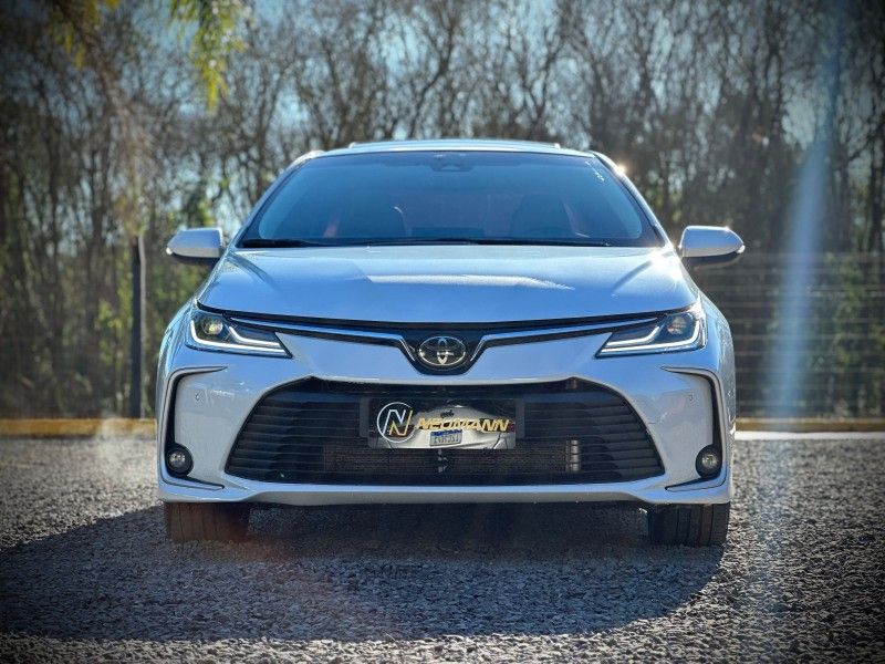 Toyota COROLLA ALTIS 2.0 2022 NEUMANN VEÍCULOS ARROIO DO MEIO / Carros no Vale
