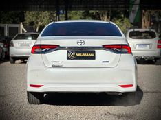 Toyota COROLLA ALTIS 2.0 2022 NEUMANN VEÍCULOS ARROIO DO MEIO / Carros no Vale
