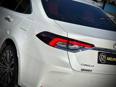 Toyota COROLLA ALTIS 2.0 2022 NEUMANN VEÍCULOS ARROIO DO MEIO / Carros no Vale