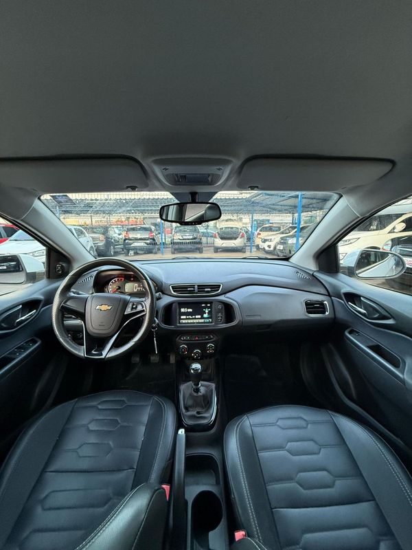 Chevrolet ONIX LTZ 1.4 8V 2019 FERREIRA VEÍCULOS VENÂNCIO AIRES / Carros no Vale