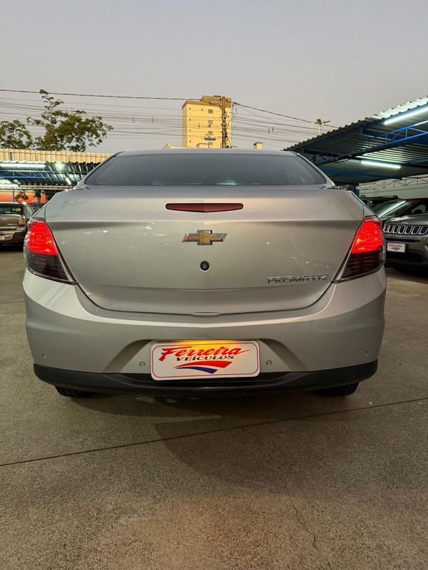 Chevrolet PRISMA LTZ 1.4 8V 2016 FERREIRA VEÍCULOS VENÂNCIO AIRES / Carros no Vale