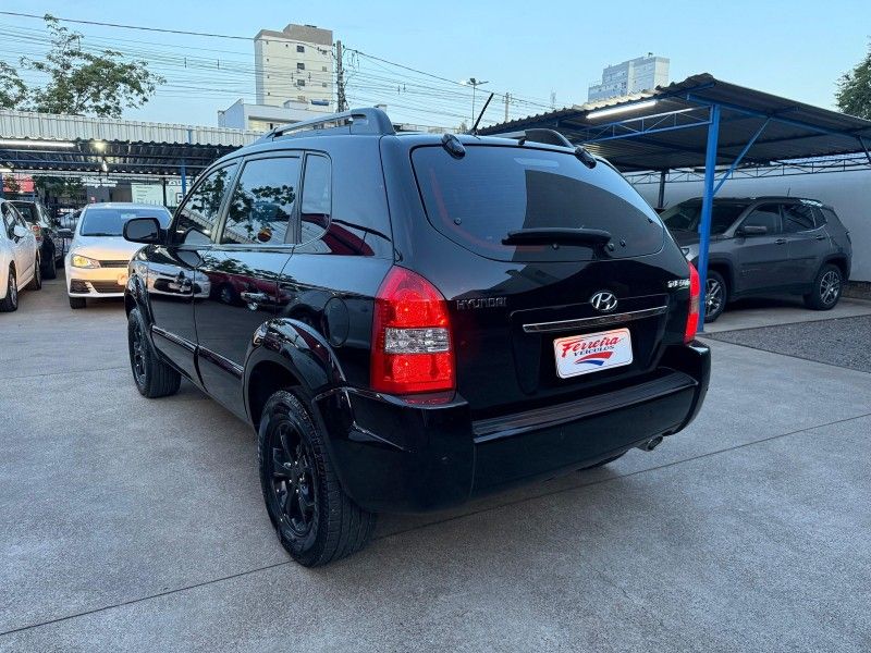 Hyundai TUCSON GLS 2.0 2012 FERREIRA VEÍCULOS VENÂNCIO AIRES / Carros no Vale