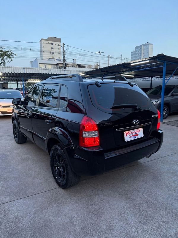 Hyundai TUCSON GLS 2.0 2012 FERREIRA VEÍCULOS VENÂNCIO AIRES / Carros no Vale