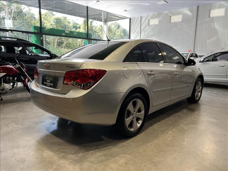 CHEVROLET CRUZE 1.8 LT 16V 2014/2014 M&C AUTOMÓVEIS CAXIAS DO SUL / Carros no Vale