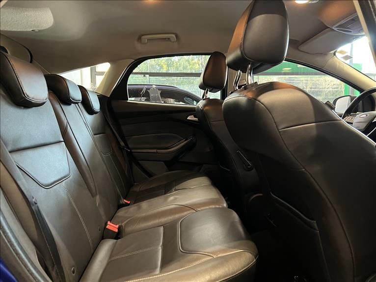 FORD FOCUS 1.6 SE Plus 16V 2016/2017 M&C AUTOMÓVEIS CAXIAS DO SUL / Carros no Vale