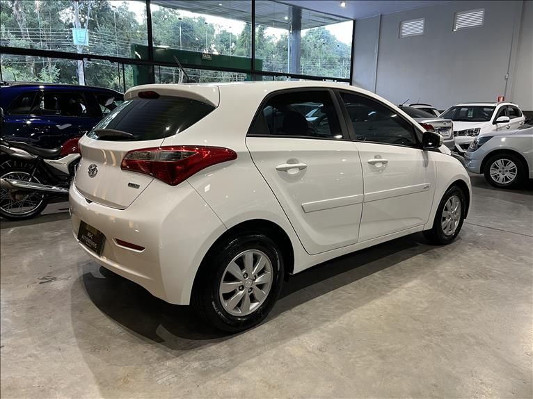 HYUNDAI HB20 1.0 Comfort 12V 2014/2014 M&C AUTOMÓVEIS CAXIAS DO SUL / Carros no Vale