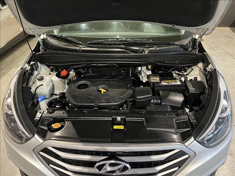 HYUNDAI IX35 2.0 MPFI GL 16V 2018/2019 M&C AUTOMÓVEIS CAXIAS DO SUL / Carros no Vale