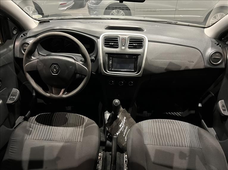 RENAULT LOGAN 1.0 Authentique 16V 2014/2015 M&C AUTOMÓVEIS CAXIAS DO SUL / Carros no Vale