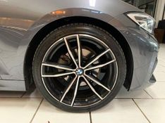 BMW 320I 2.0 16V TURBO FLEX M SPORT AUTOMÁTICO 2022/2022 FÁBIO BERNARDES PORTO ALEGRE / Carros no Vale
