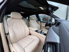 BMW X6 XDRIVE 35i 3.0 306cv Bi-Turbo 2018/2019 CONCEPT MOTORS PASSO FUNDO / Carros no Vale