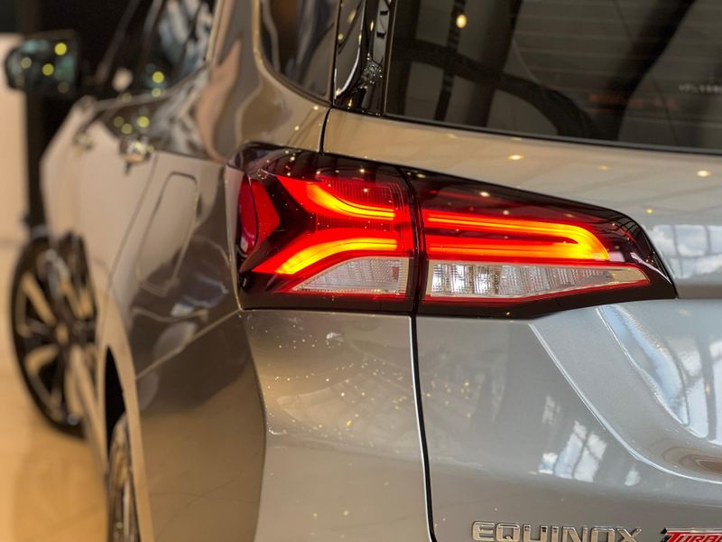 Chevrolet Equinox Premier 1.5 Turbo 172cv Aut. 2023/2023 CONCEPT MOTORS PASSO FUNDO / Carros no Vale